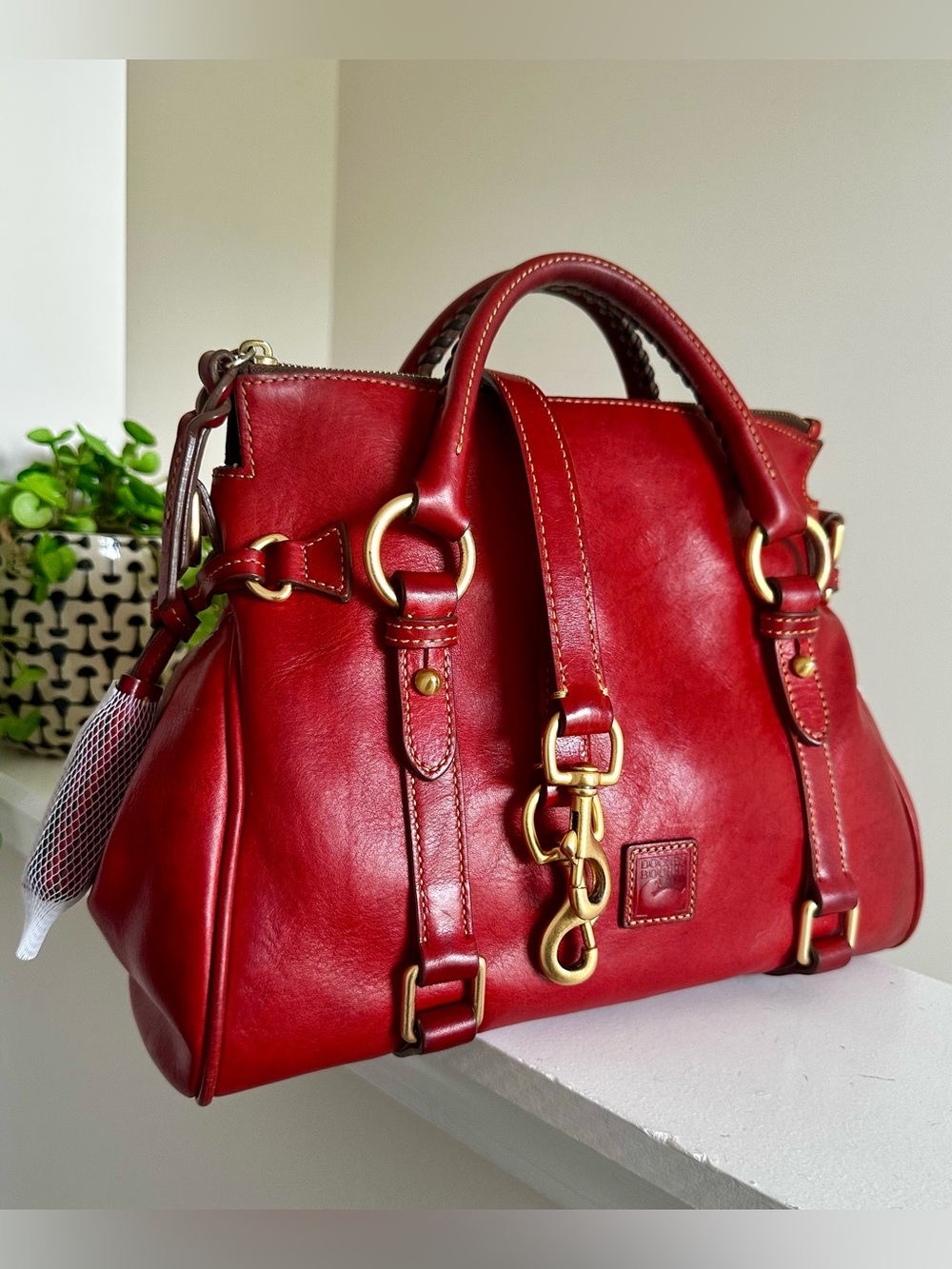 Dooney & Bourke Vintage Red Florentine Satchel EUC - Picture 2 of 15